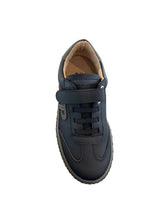 Porte Black Gum Leather Olive Hex Sole Velcro Elastic Lace Sneaker