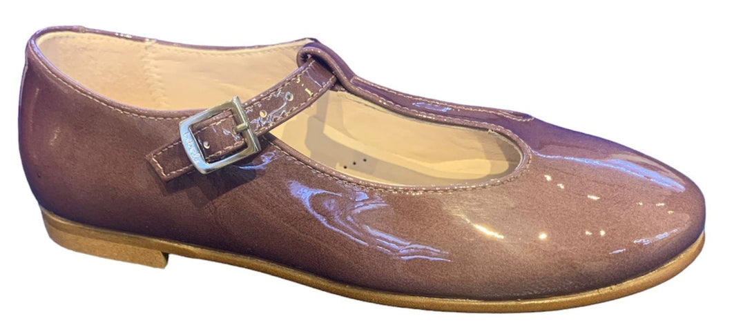 Beberlis Girls Mauve Patent Leather T-Strap