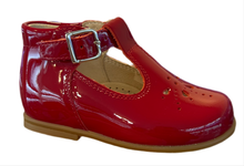 Beberlis Baby Red Patent Leather T-Strap shoes