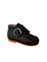 Shawn & Jeffery Baby Black Leather 136 Velcro Design Booties