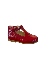 Beberlis Baby Red Patent Leather T-Strap shoes