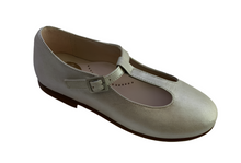 Beberlis Girls Siria Salinas Leather T-Strap