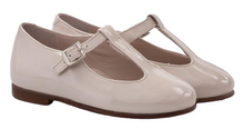 Beberlis Girls Nude Patent Leather T-Strap