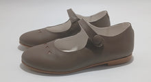 Shawn & Jeffery Girls Taupe Leather Heart Mary Jane