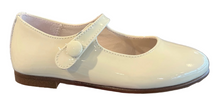 Beberlis Valeria Beach Cream Patent Leather Mary Jane