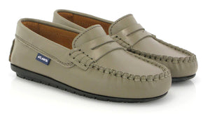 Atlanta Mocassin Earth Smooth Penny Loafer