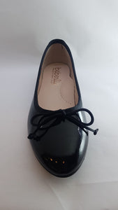 Beberlis Black Patent Flats