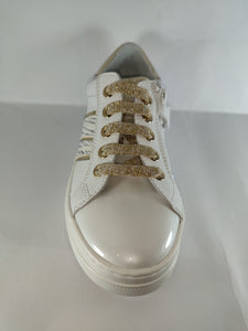 Beberlis White Leather Sneakers