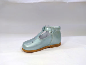 Beberlis Baby Patent Fanny Pale Blue T-Strap shoes