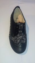 Manuela De Juan Leather Wingtip Oxford Design Dress Shoes