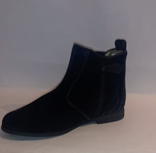 Manuela De Juan Black Velvet Booties